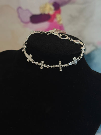 Gracefully Linked Cross Bracelet