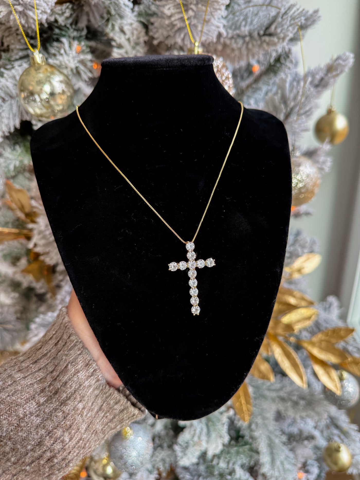 Gold Faith Cross Pendant