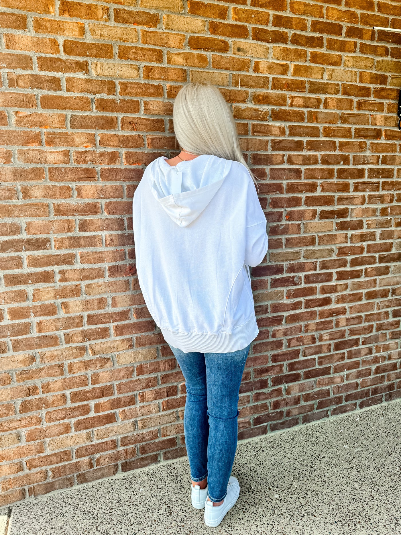 Dove Henley Pullover