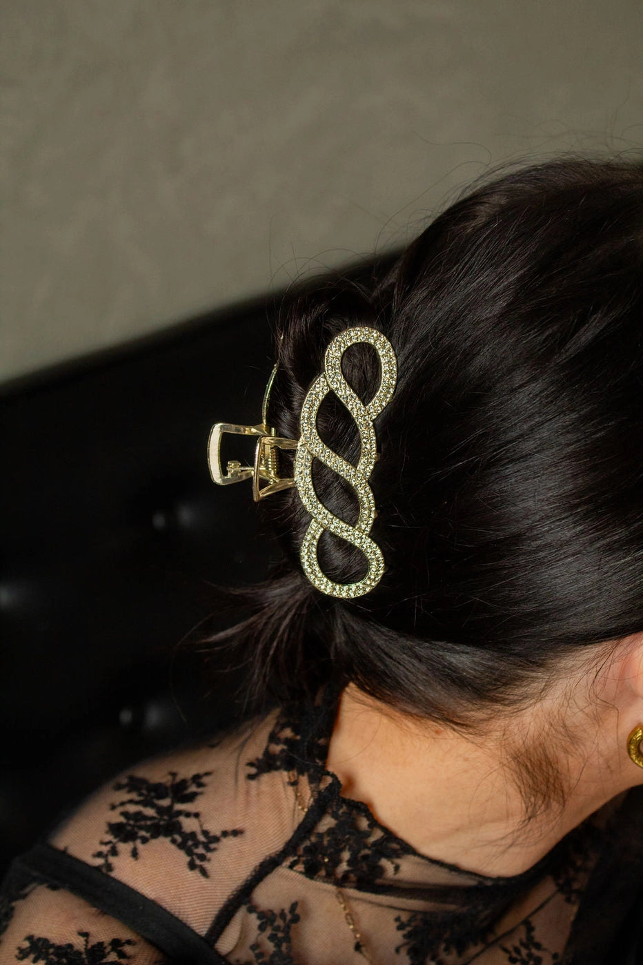 Crystal Looping Claw Clip